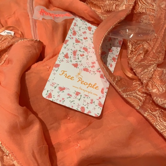 FREE PEOPLE EMBROIDERED MAXI DRESS IN APRICOT STUNNING FULLY LINED SIZE 6 - Picture 13 of 13